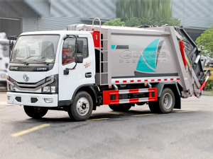 東風小多利卡壓縮式垃圾車 7m3